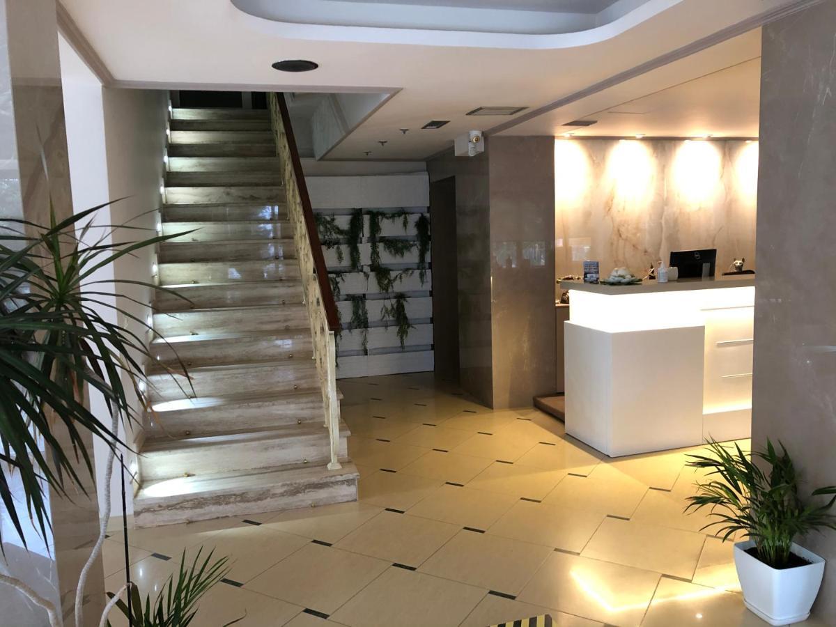 Lyden Hotel Голем Экстерьер фото