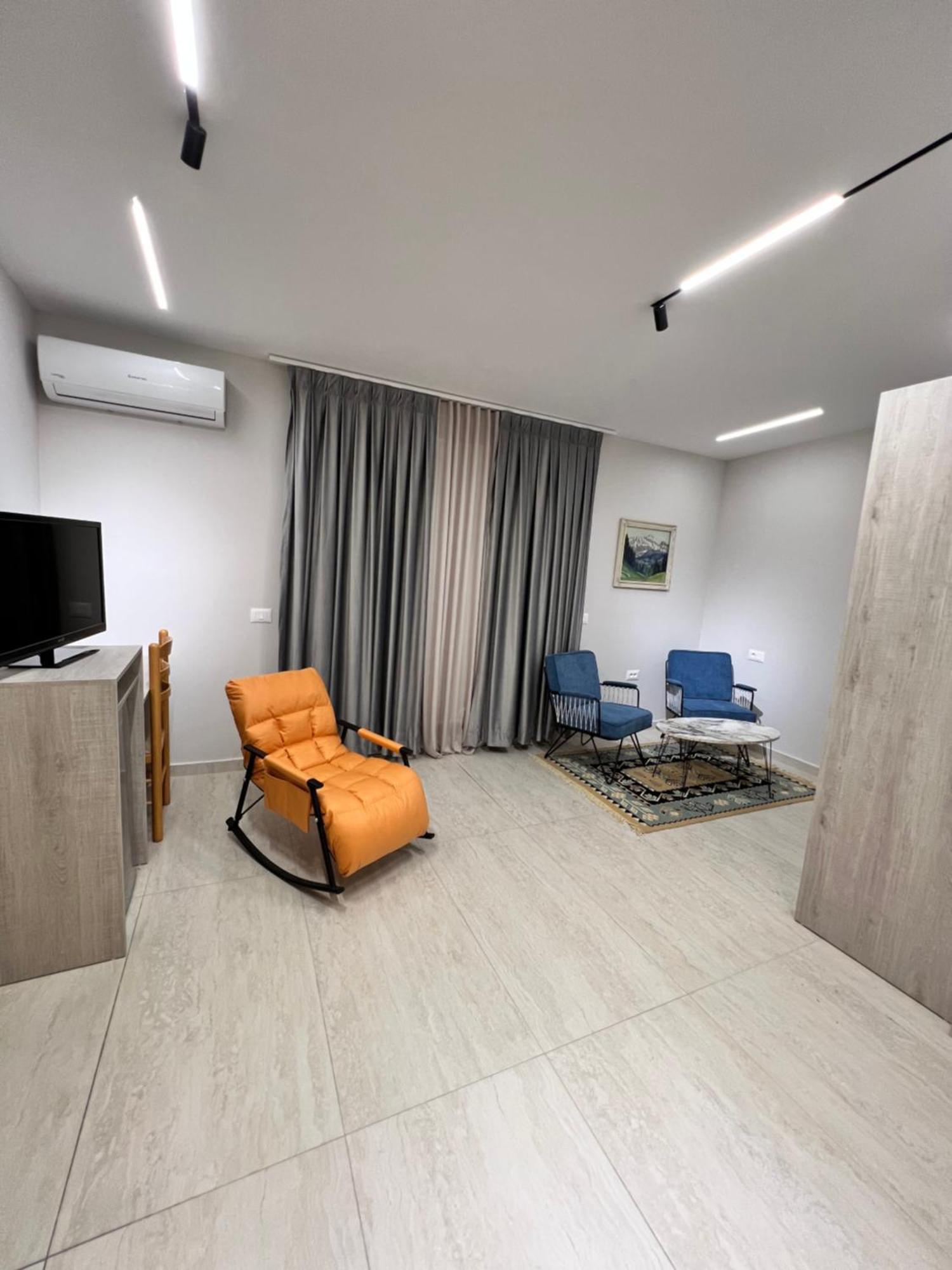 Lyden Hotel Голем Экстерьер фото