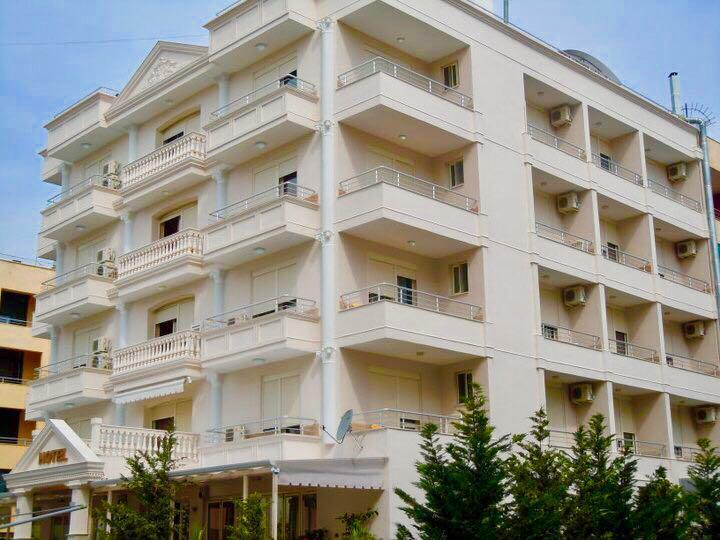 Lyden Hotel Голем Экстерьер фото
