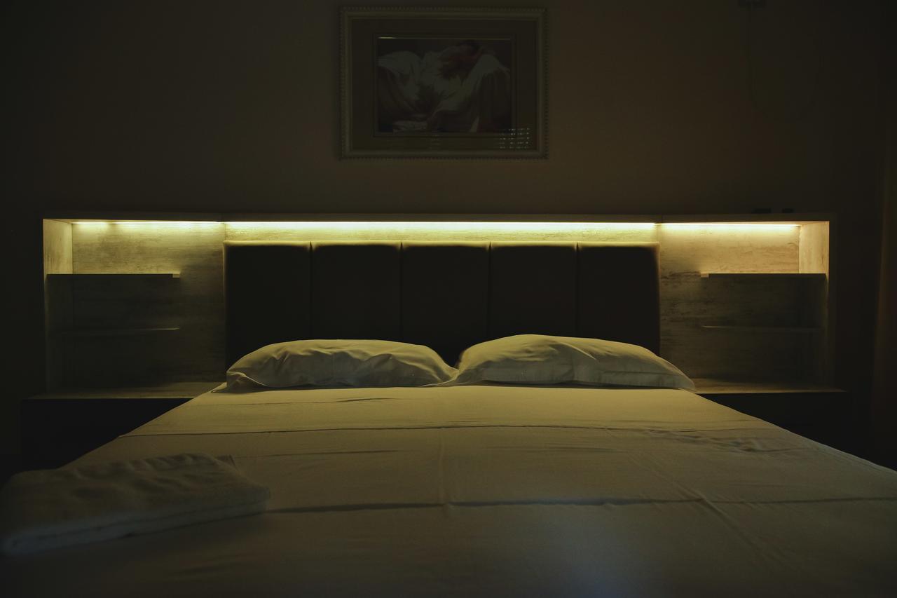 Lyden Hotel Голем Экстерьер фото