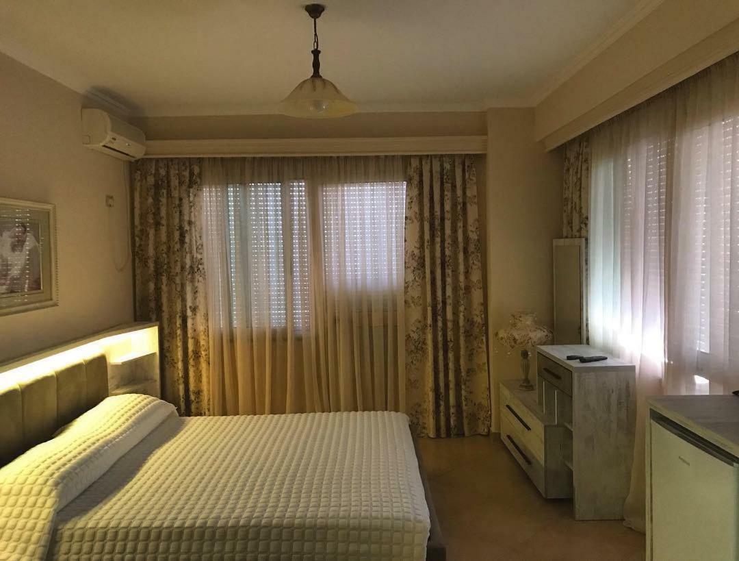 Lyden Hotel Голем Экстерьер фото